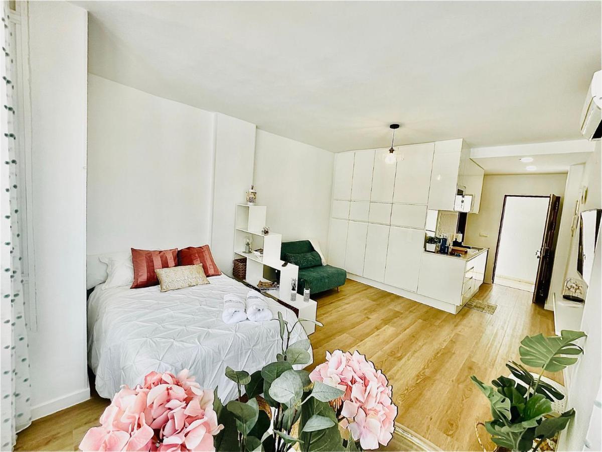 דירות טורמולינוס Luxury Loft With Pool In The Centre מראה חיצוני תמונה